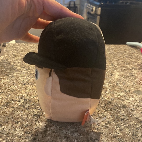 SAN FRANCISCO GIANTS Plush BUSTER POSEY Soft EMOJI DOLL S.F. GIANTS Priced CHEAP - Picture 2 of 4